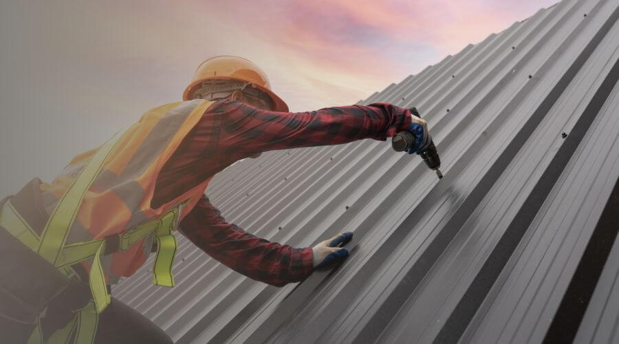 Expert top industrial roofings services in Illiopolis, IL